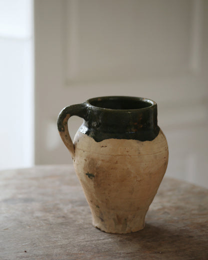 DOLNO ANTIQUE GLAZED PITCHER