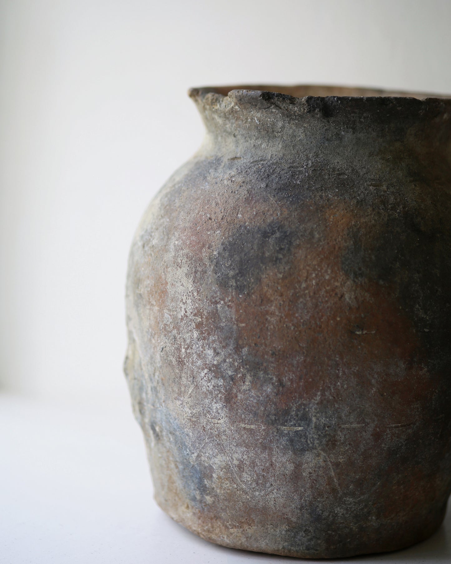 OBREZ ANTIQUE VASE