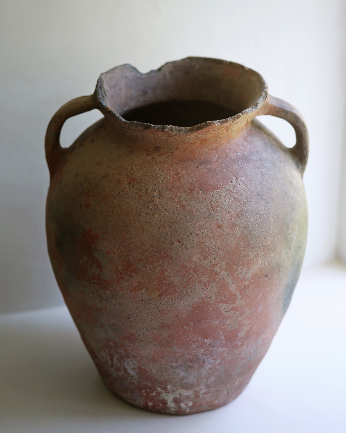 TOPOLA ANTIQUE VASE