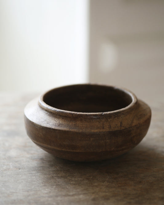 AVREN TURNED WOODEN BOWL